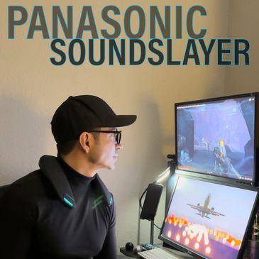 Chris créant du contenu avec une enceinte Panasonic SoundSlayer